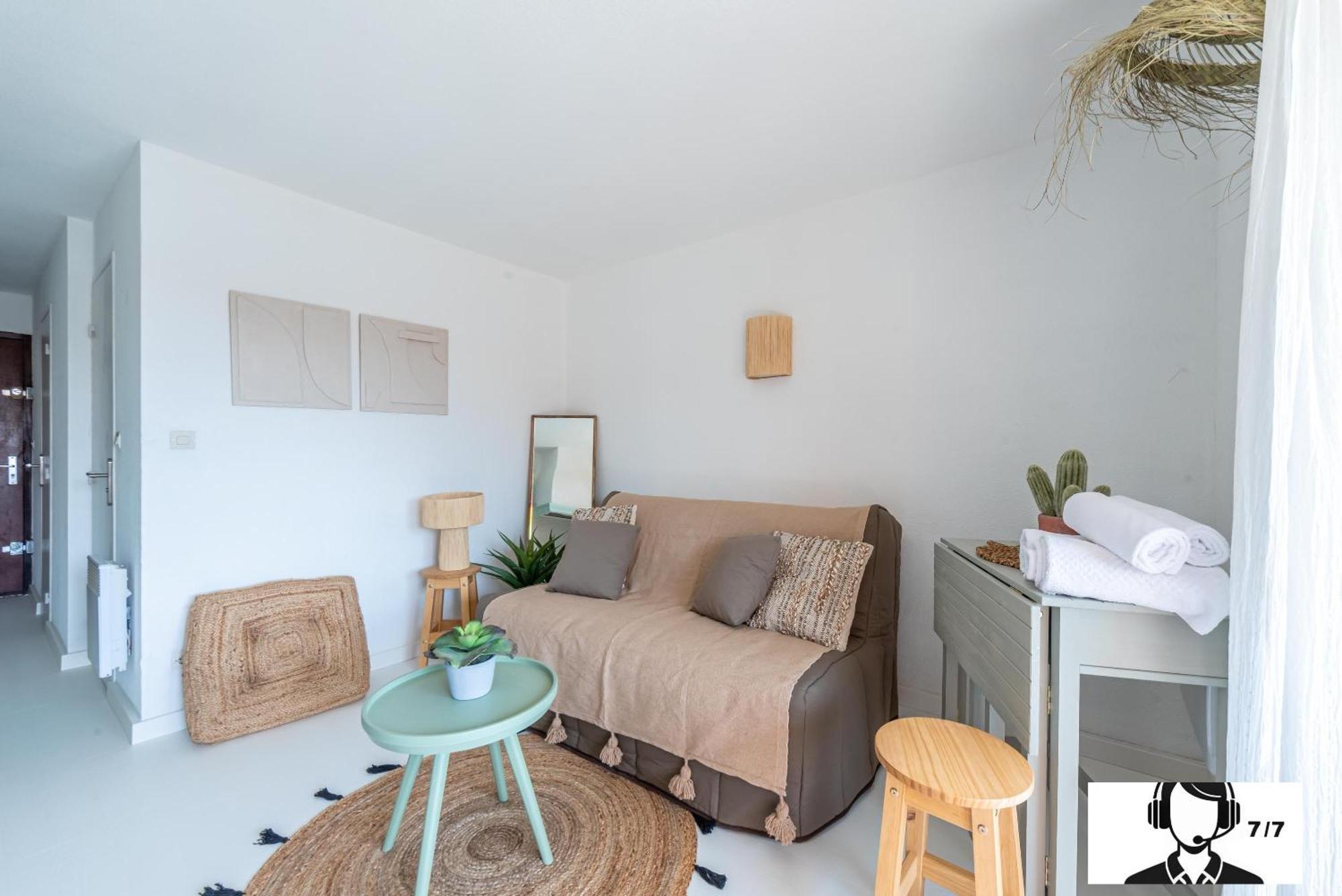 L'Athlantis - Cosy With Terrace And Parking Apartment Сен-Киприен Екстериор снимка